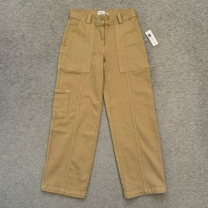 Aritzia Sunday Best Oscar Cargo Pant Khaki Size 2